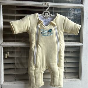 Dr Merlin’s magic sleep suit 3-6mo
